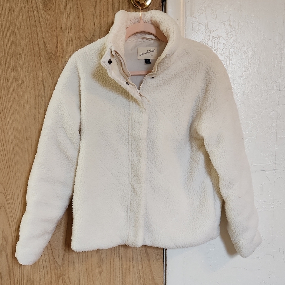 Universal Thread Off-White Sherpa Jacket